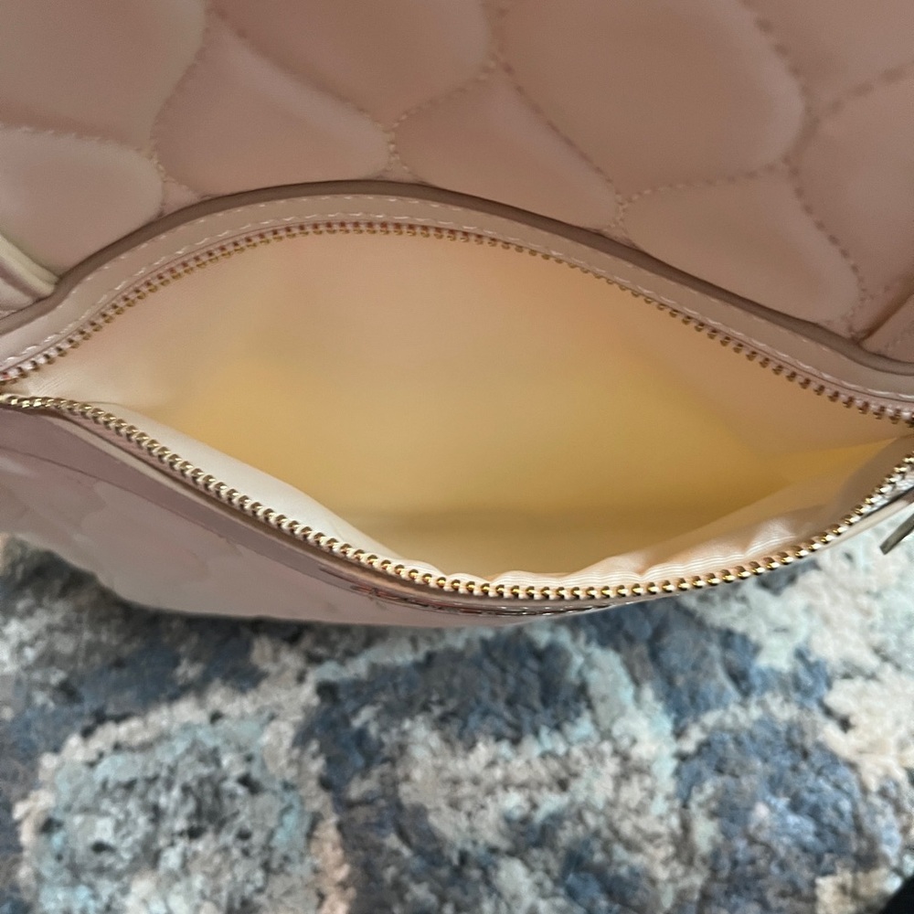 BELLA RUSSO Backpack - Picture 4 of 4